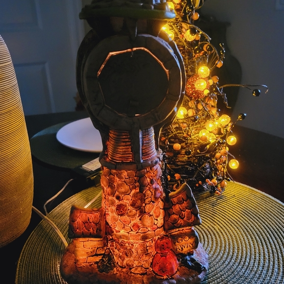 Haunted Clock - Picture 5 of 13